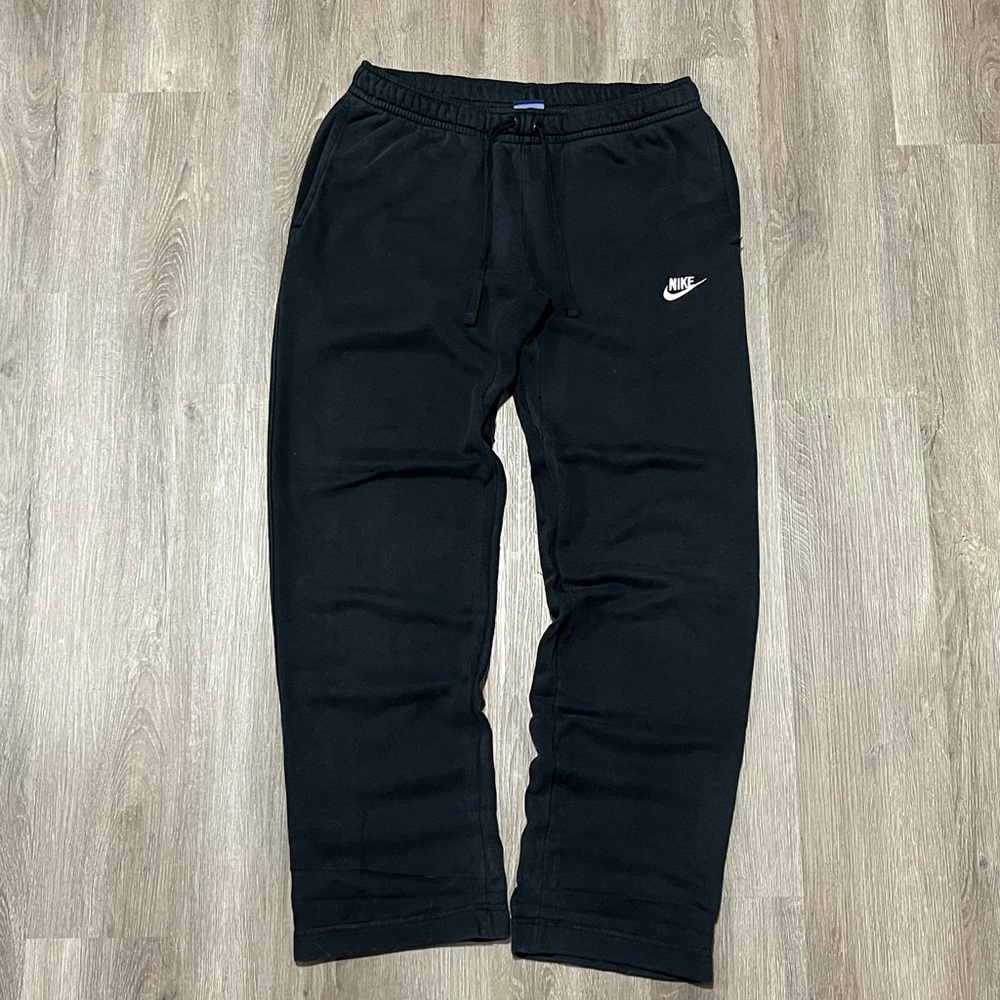 Vintage nike black straight leg sweatpants